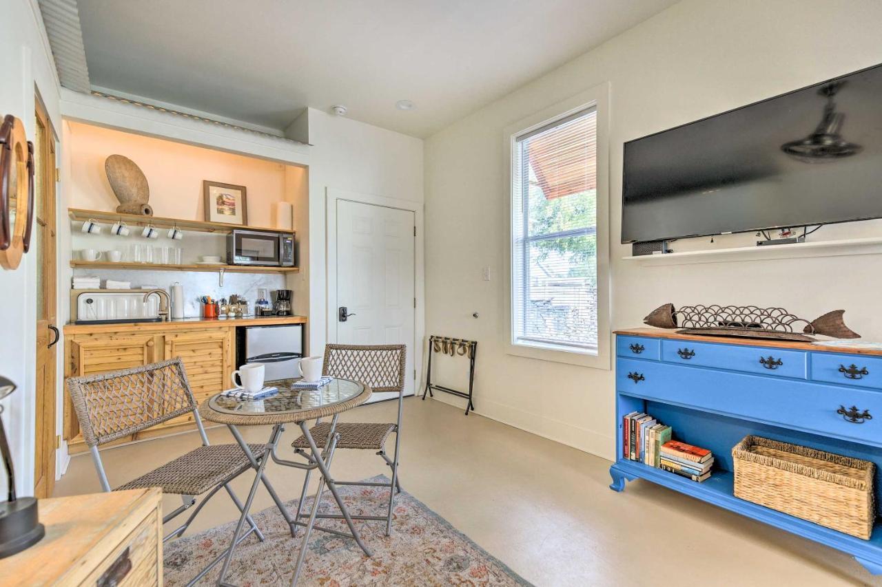 Apartamento Old Town Getaway, Walk To Shopping, Dining, And Bay! Bay St. Louis Exterior foto
